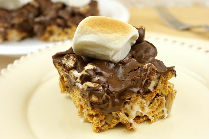 Toasted S'mores Bars
