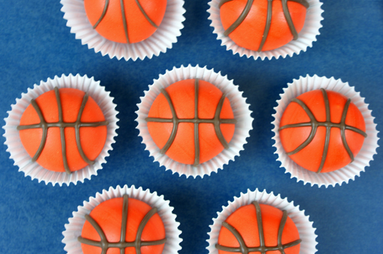 Basketball cake balls - blog.candiquik.com