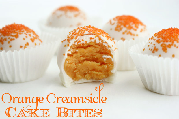 Orange Creamsicle Cake Bites | blog.candiquik.com | @candiquik