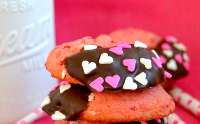 Chocolate-Dipped Strawberry Cookies
